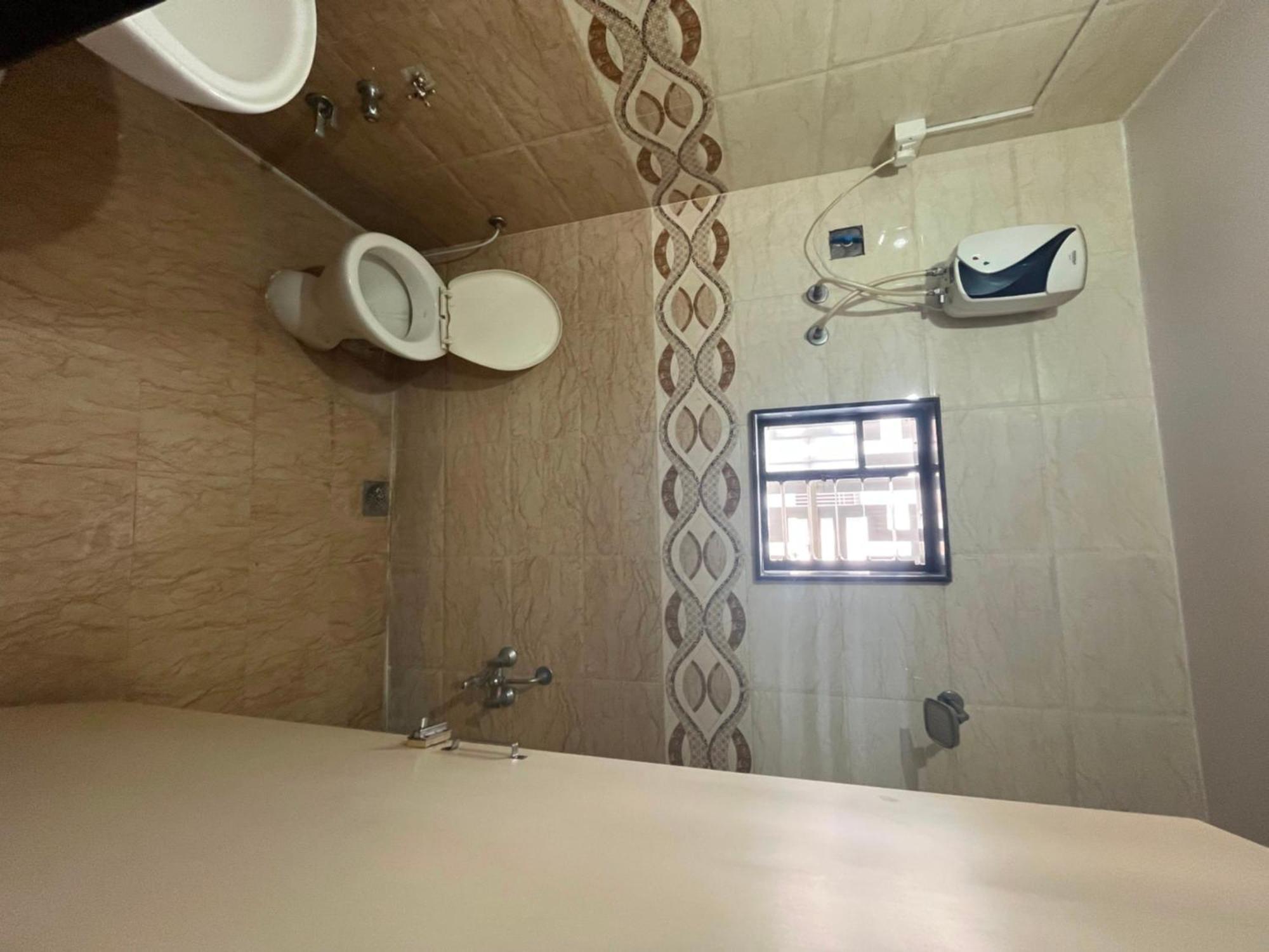 Oyo Hotel Rio Inn Ананд Екстер'єр фото
